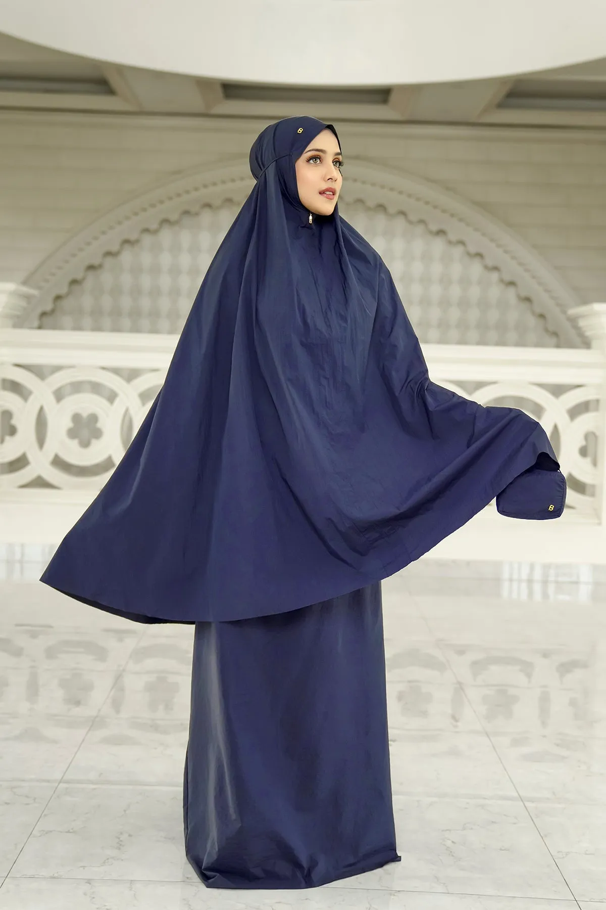 Capsule Prayer Robe - Navy