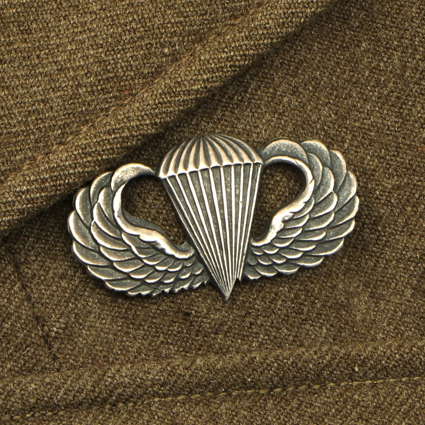 Original U.S. WWII 101st and 82nd Airborne Division Parachute Infantry Regiment Named Ike Jacket and Pants