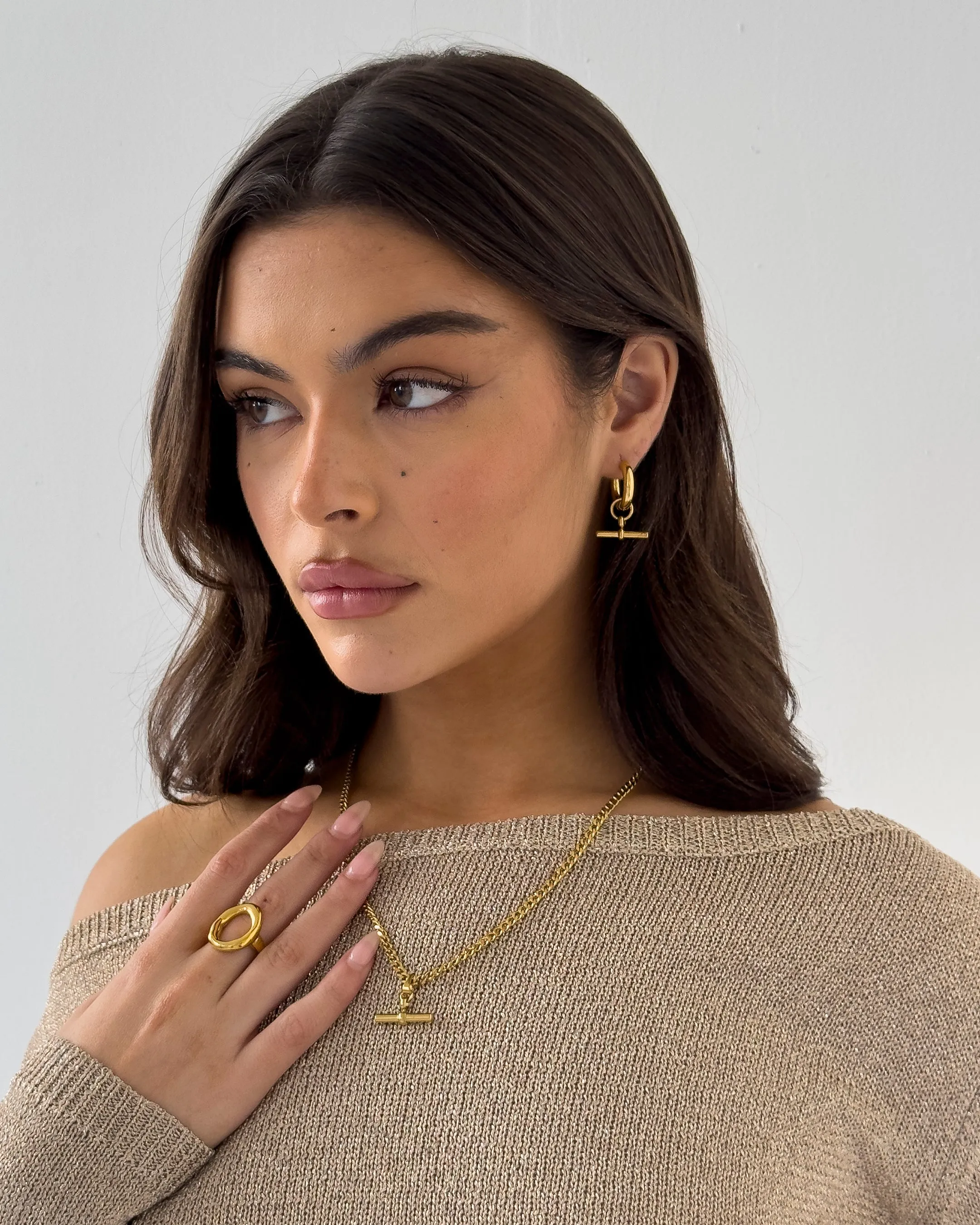 T-BAR NECKLACE GOLD